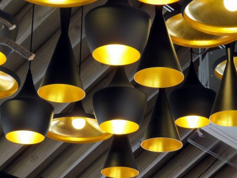 Bien choisir sa lampe et ses luminaires